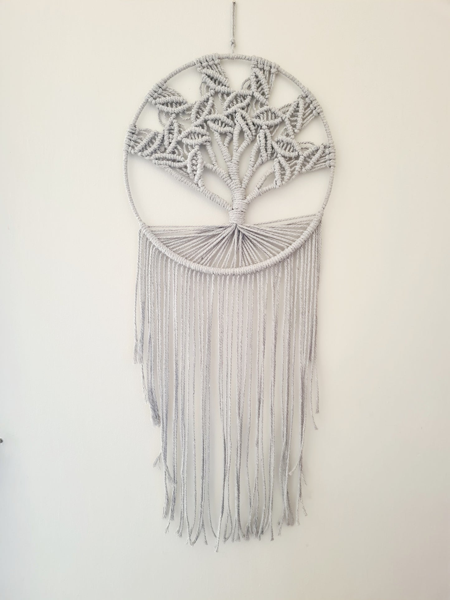 Minimalist tree of life